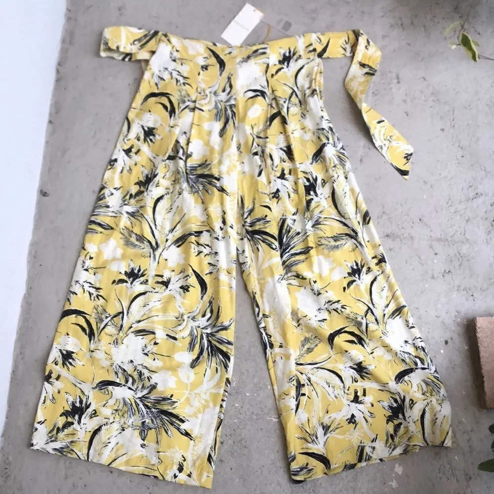 Studio F wide leg pants